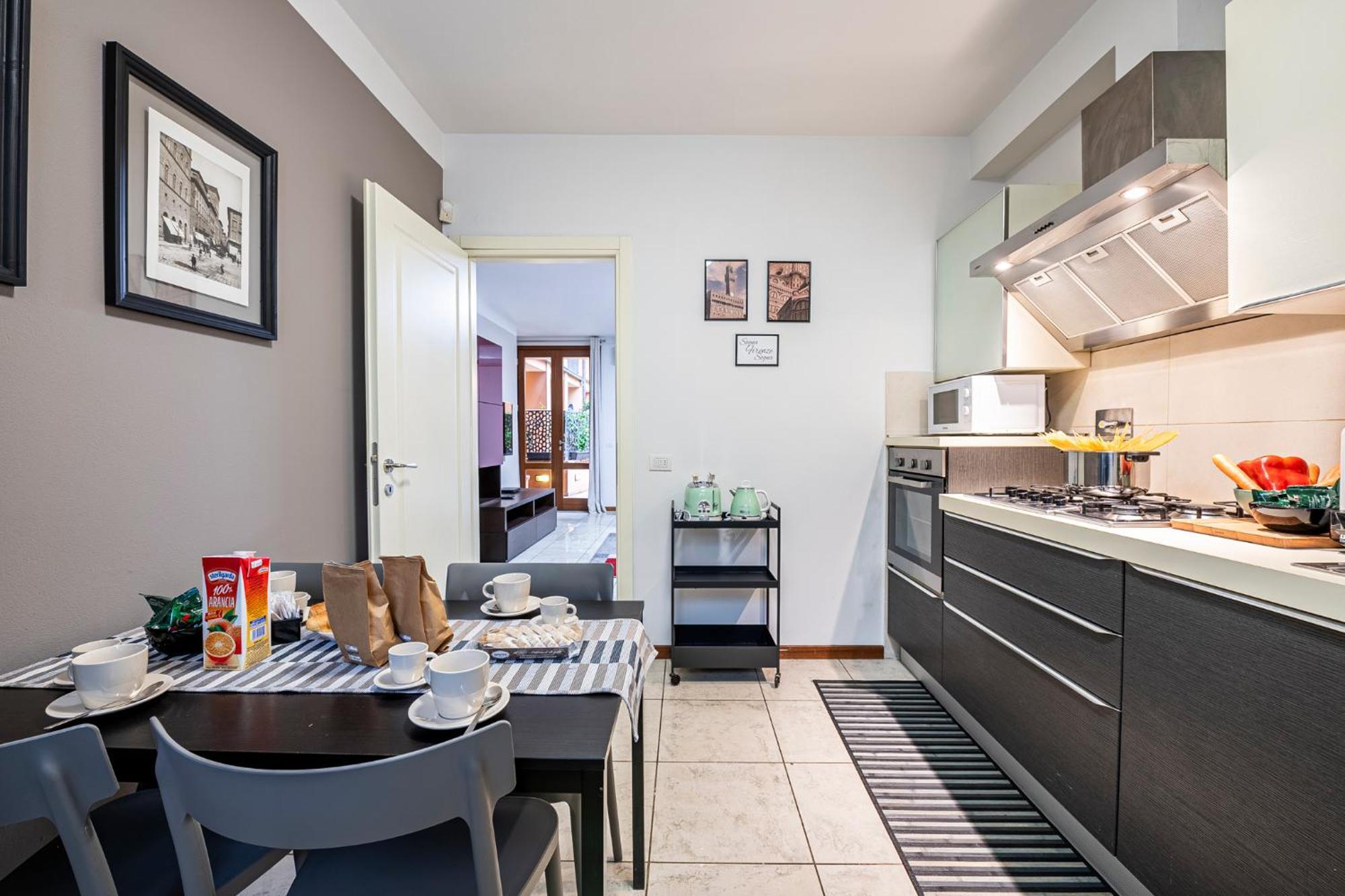 "Once Upon A Time" Cherubini Palace Thematic Apartments Free Parking Florencia Exterior foto