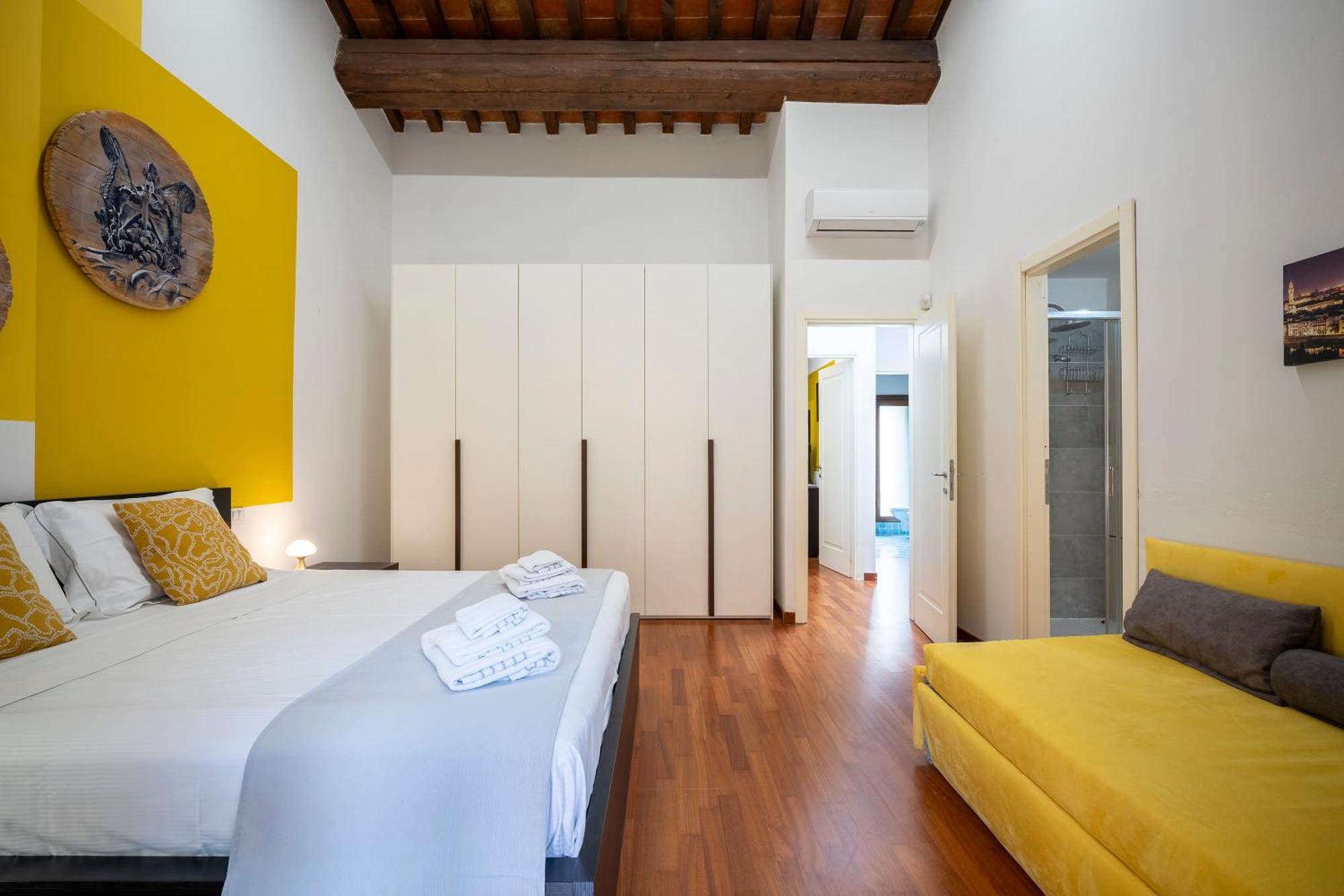 "Once Upon A Time" Cherubini Palace Thematic Apartments Free Parking Florencia Exterior foto